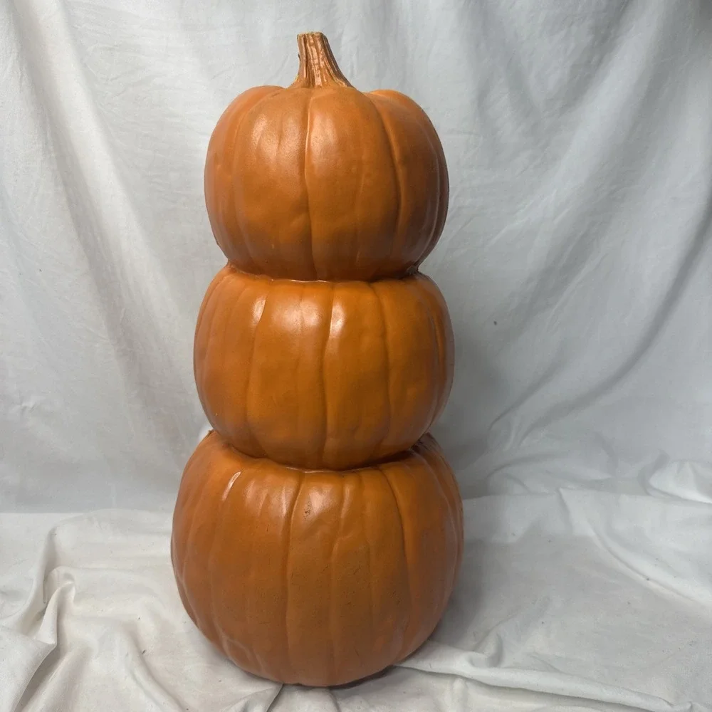 90s Gemmy Blow Mold 18